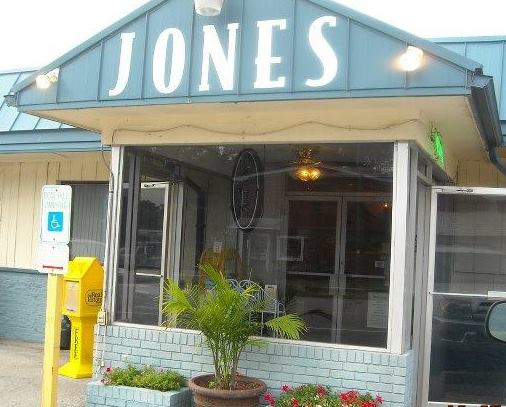 Jones’ Seafood House